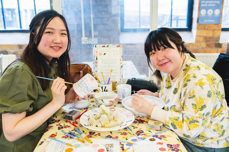 Decorating Studio - Pottery Session - Image 5