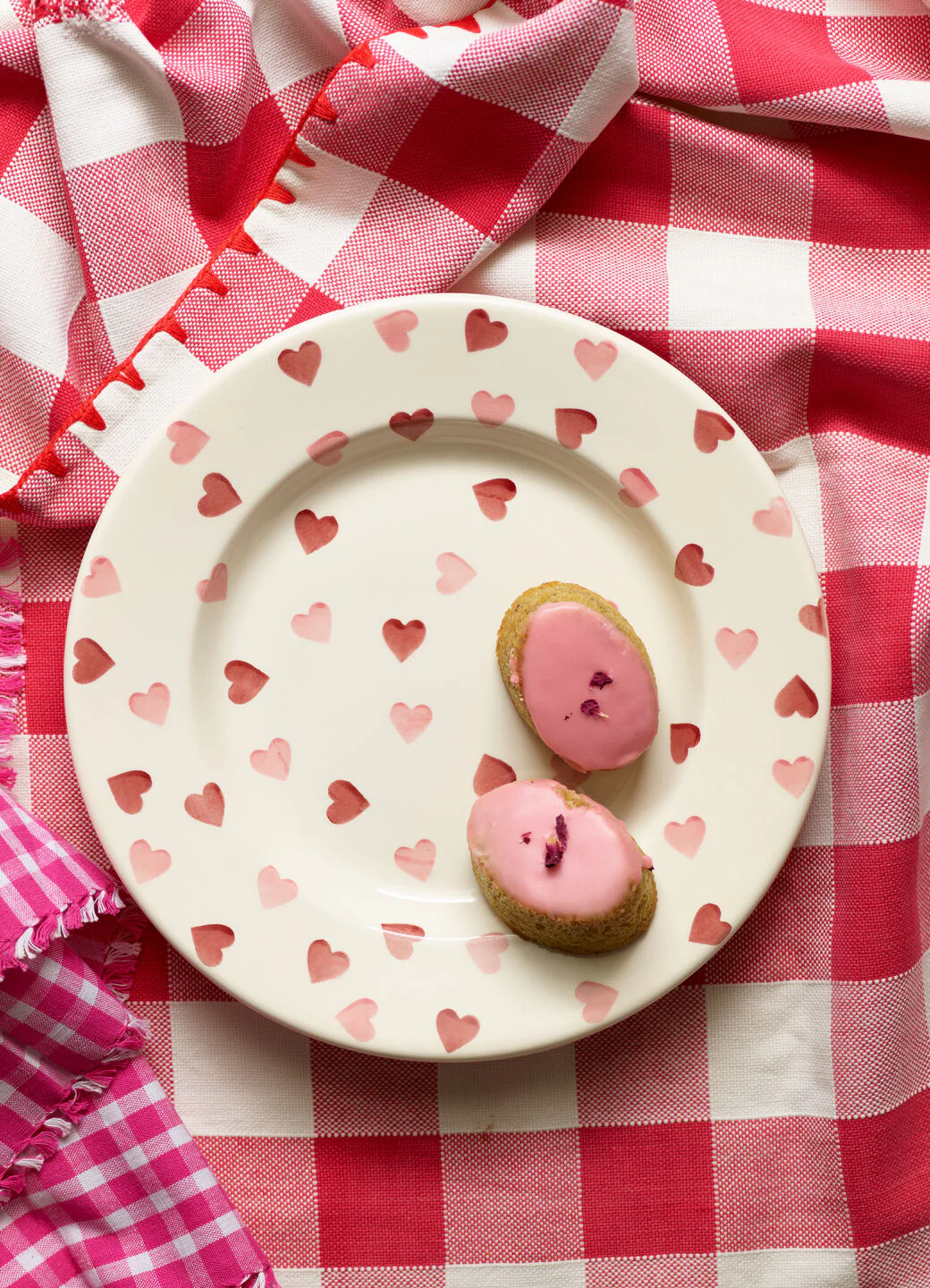 Pink Hearts Large Dinner Plate, 10.5 Inch - Set of 4 - Image 5